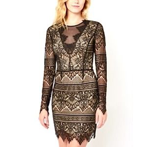 RYSE Black Lace V-Neck Open Back Dress Long Sleeve Size Small